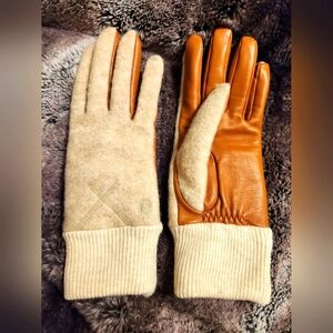 UGG gloves